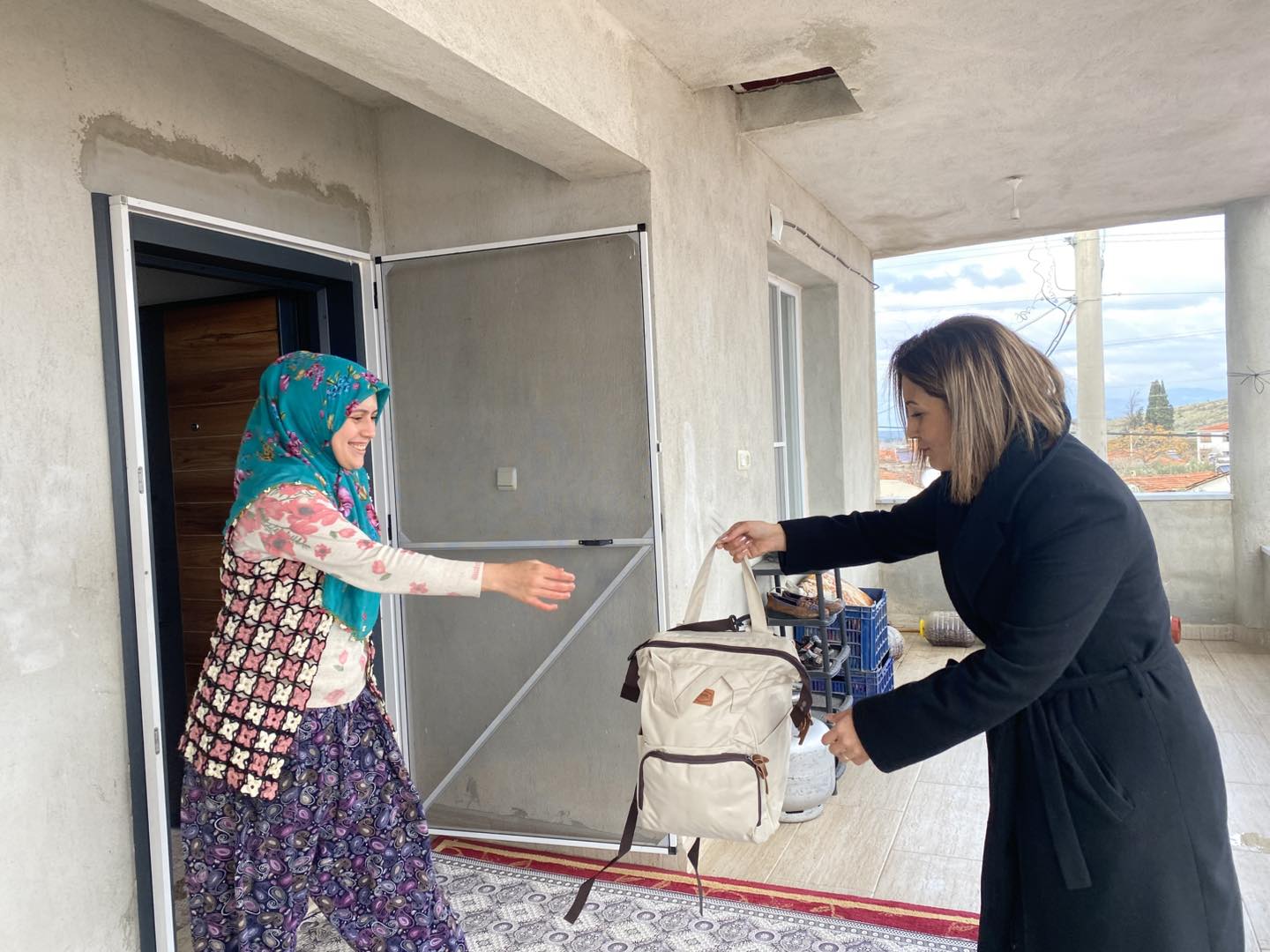 Gölmarmara’da ‘Hoş Geldin Bebek’ Ziyaretleri Devam Ediyor (2)