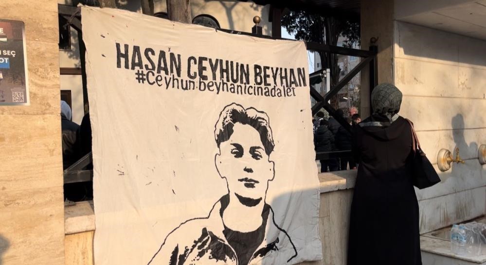Felçli Direksiyon Başına Geçti... 3 Genci Ezdi, Kaçtı Alkollü Çıktı (5)