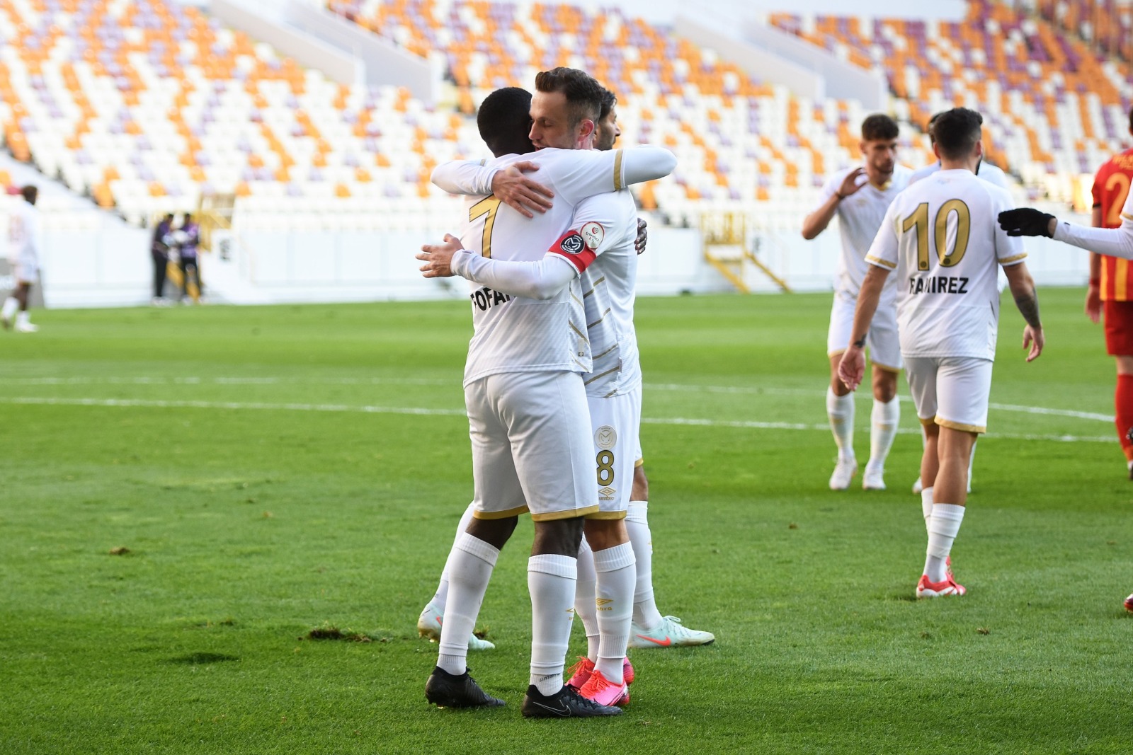 Manisa Fk'dan Gol Yağmuru! (1)-1