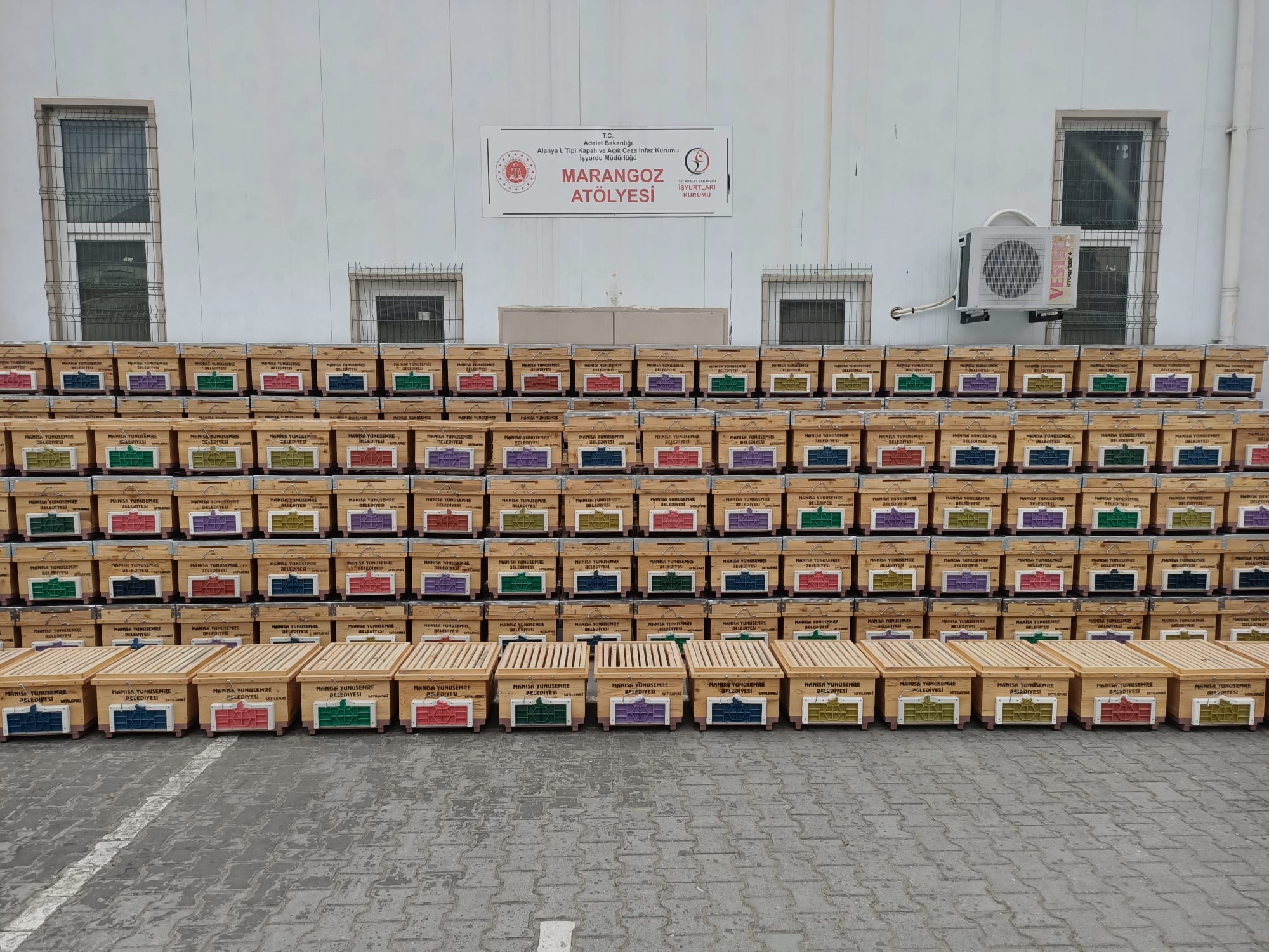 Hükümlüler Üretiyor, Manisalı Üretici Alıyor (2)