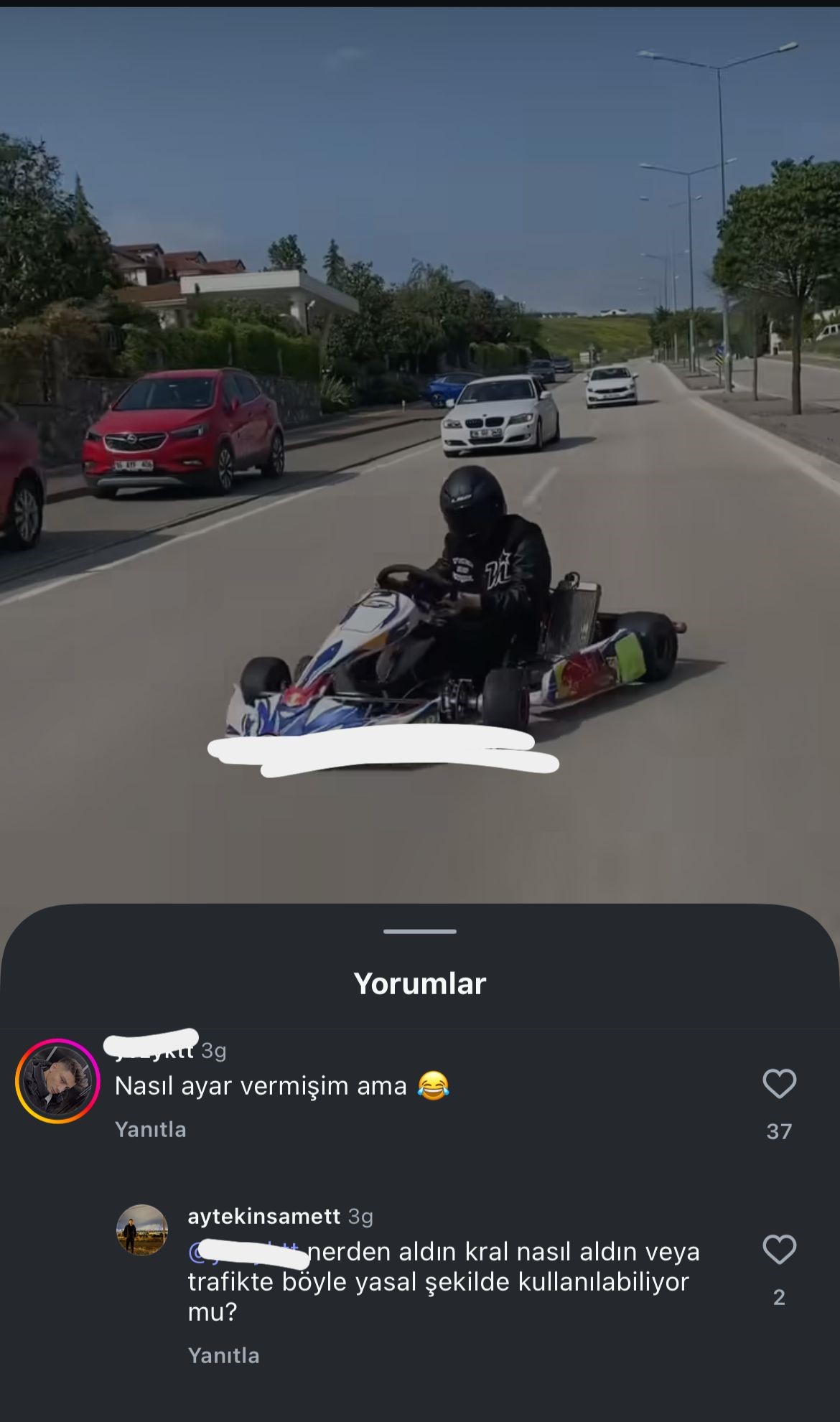 Go Kart Sürücüsü Pisti Şaşırdı, Trafiğe Çıkıp Drift Attı (1)-1