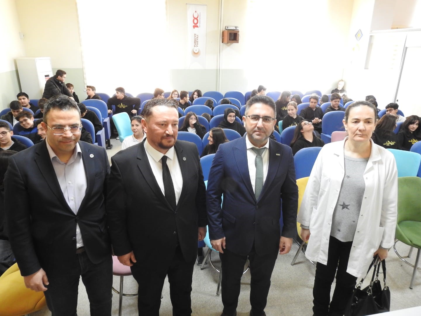 Manisa'daki Okullarda 3. Derste Yeşilay Anlatıldı (1)