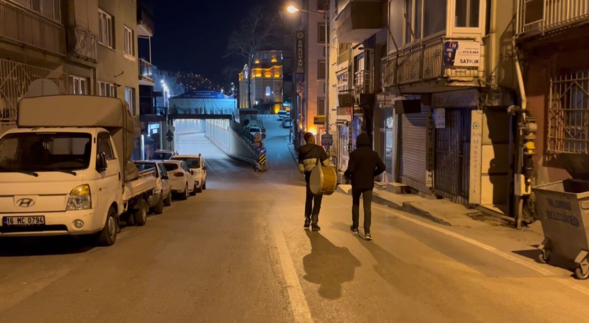 Bu Mahallede Davul Çalmak Yasak...gelenek Bu Yıl Da Bozulmadı. (5)