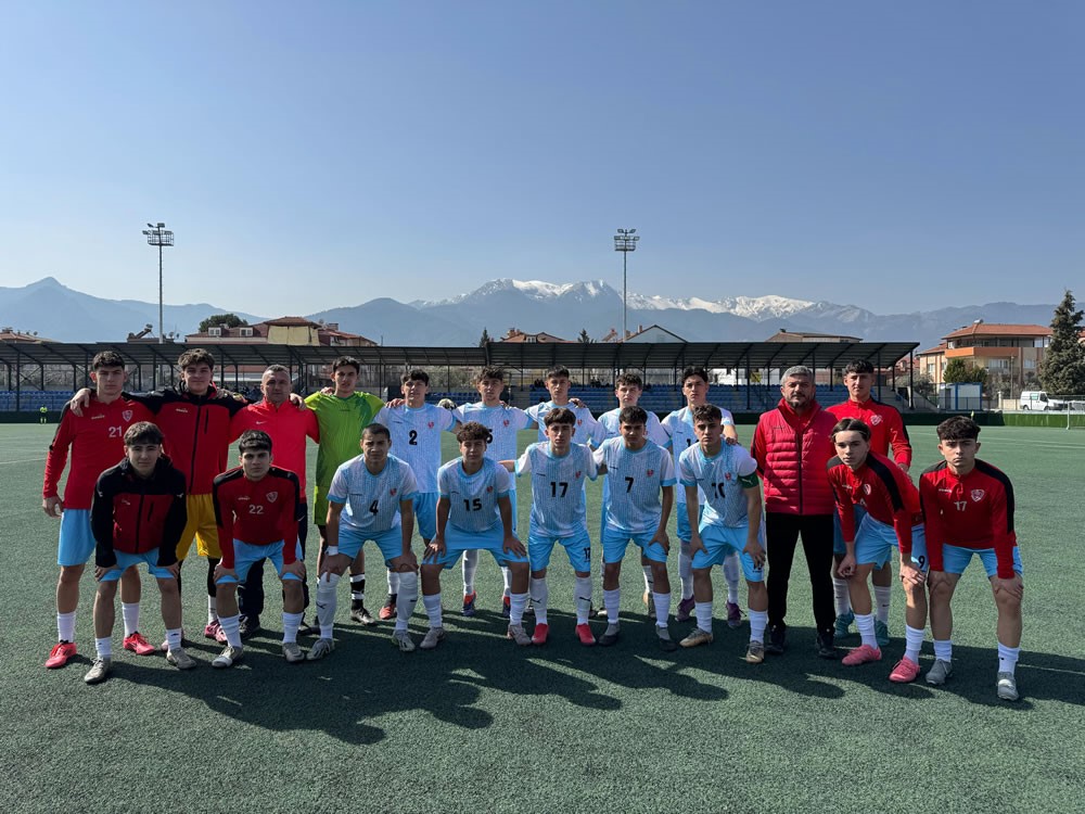 Manisa Spor Lisesi Futbol Takımı, Türkiye Yarı Finallerine Yükseldi (2)