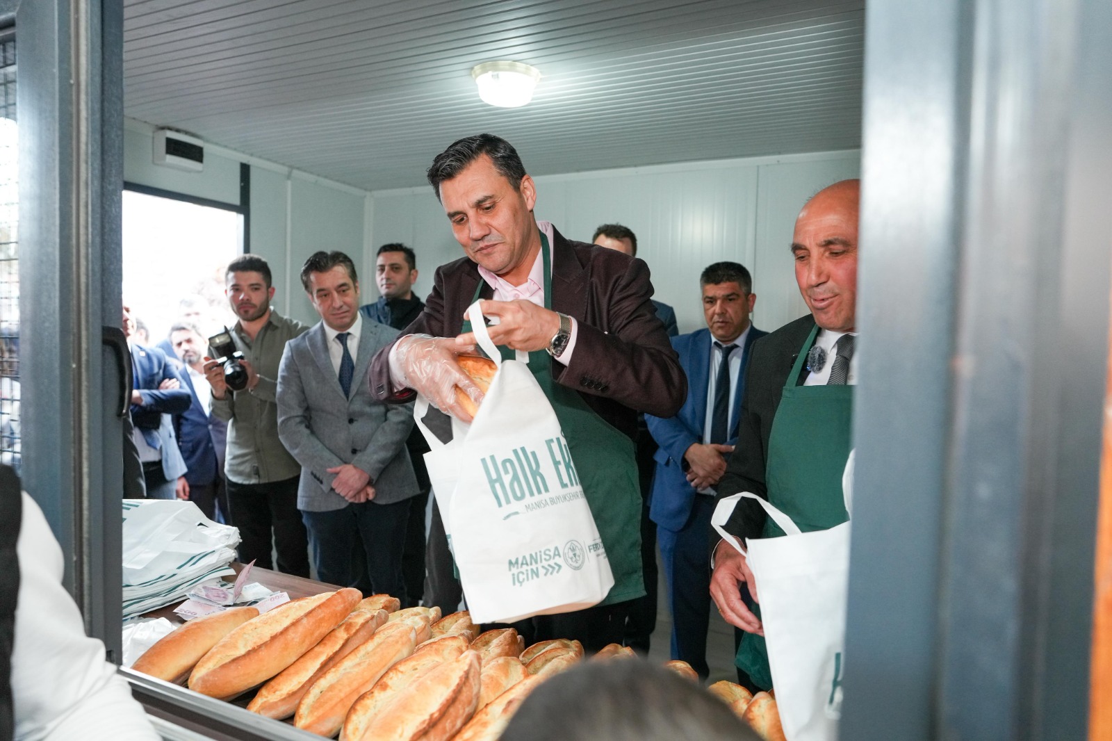 “Benim Babam Öldü, Artık Benim Babam Ferdi Zeyrek” (2)