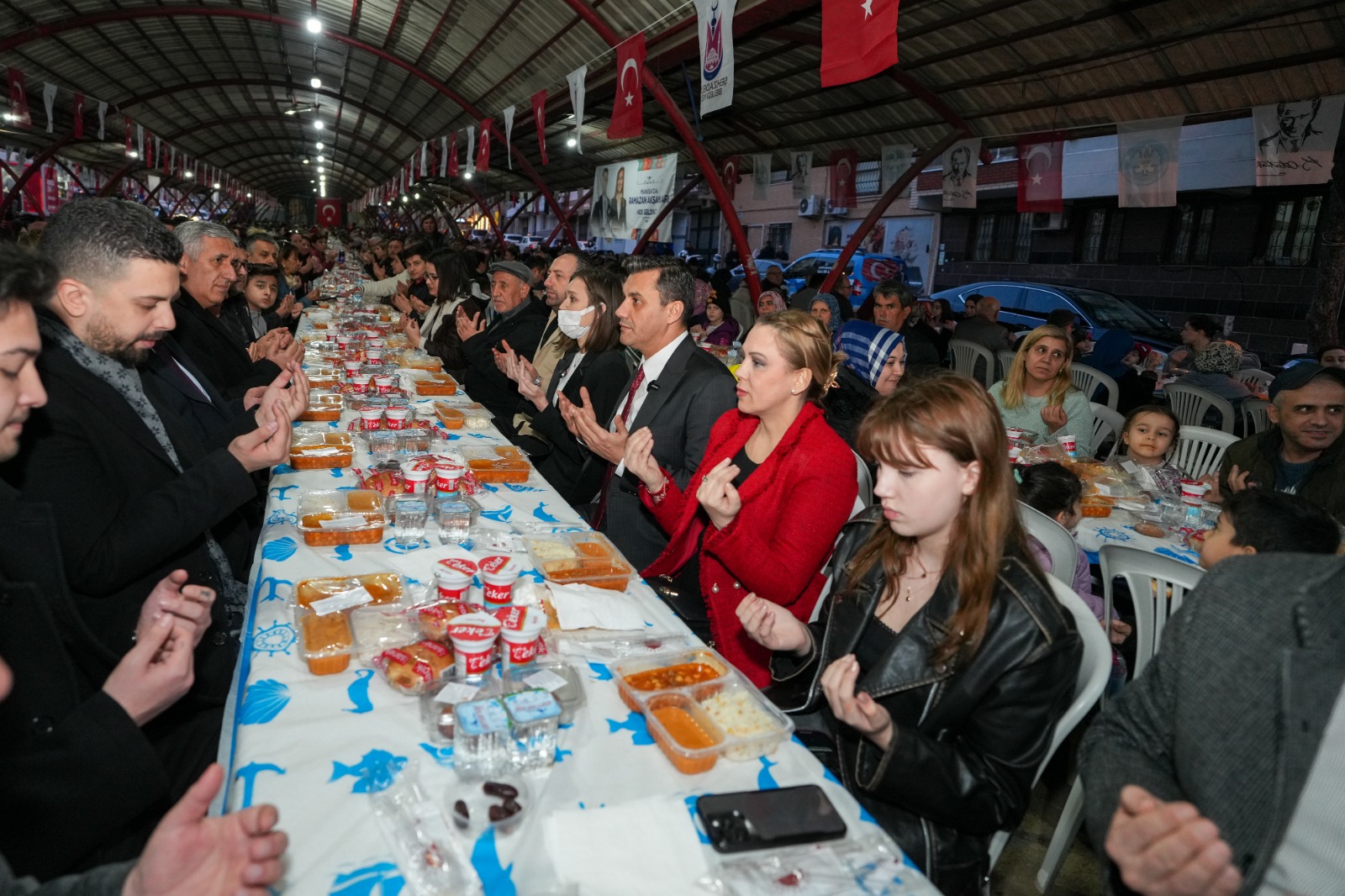 Manisa’da Iftar Yemeği Bu Kez Orada Yapıldı (3)