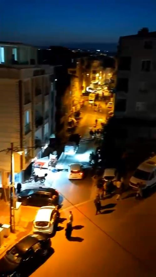 Deprem, Bir Kez Daha İstanbulluları Sokağa Döktü (3)