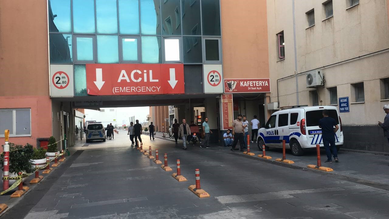 Merdivenden Düşen Bir Kişi Hayatını Kaybetti (1)