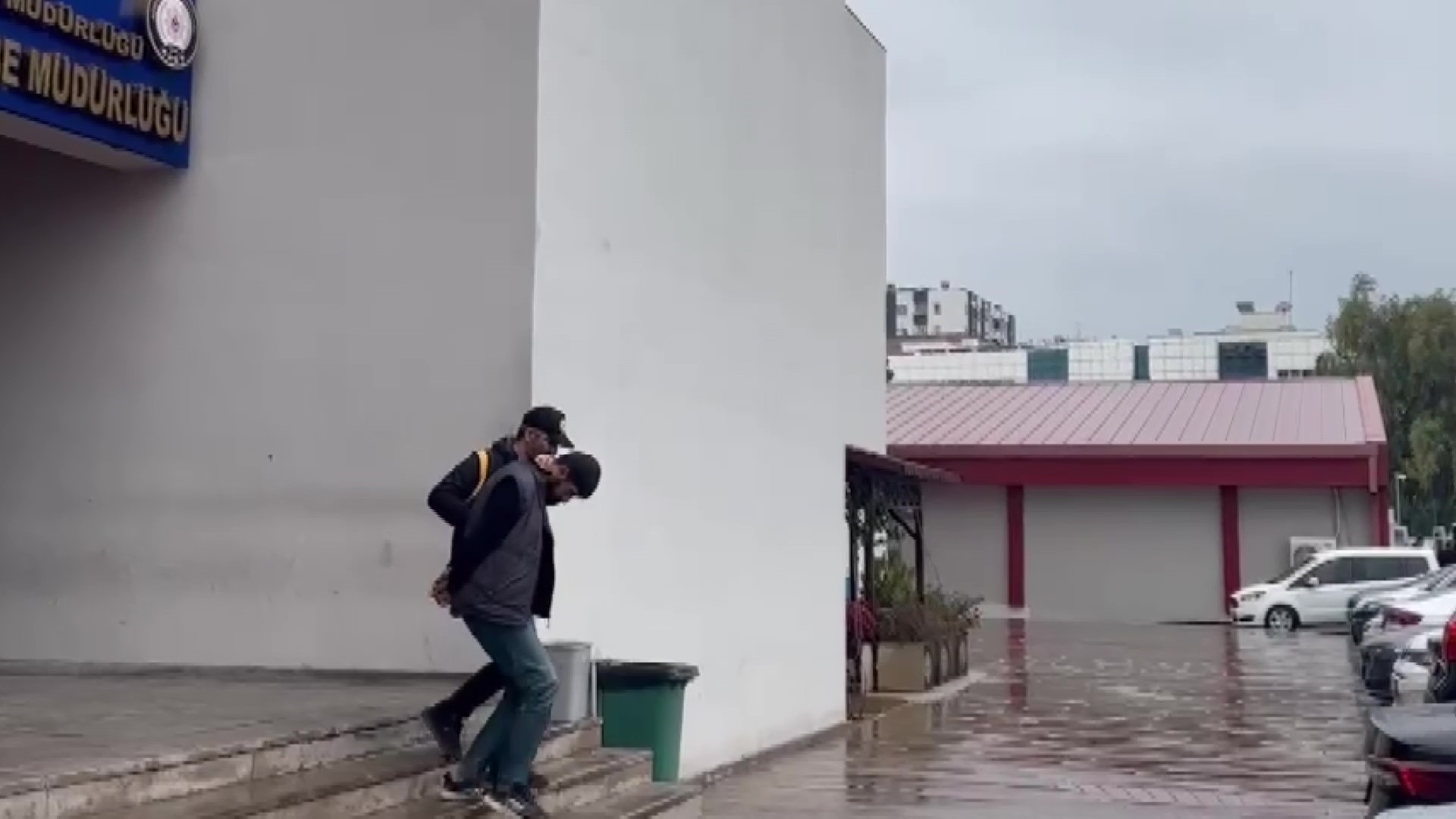 Motosiklet Çaldı Yakalandı, Kendimin Sandım Dedi (2)