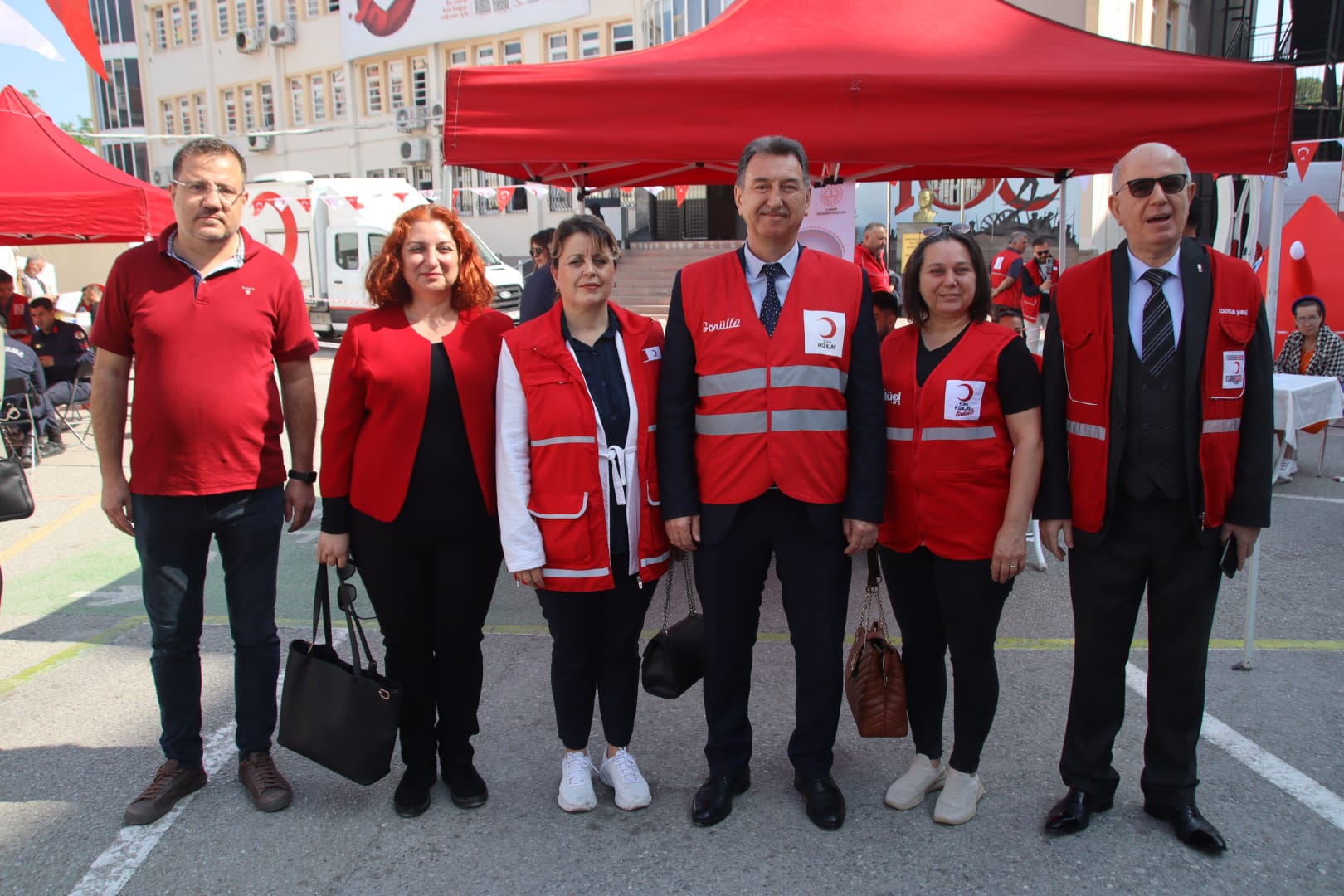Manisa'da Tarihi Kan Bağışı Seferberliği Hedef 2 Bin Ünite Ile Türkiye Rekoru! (3)