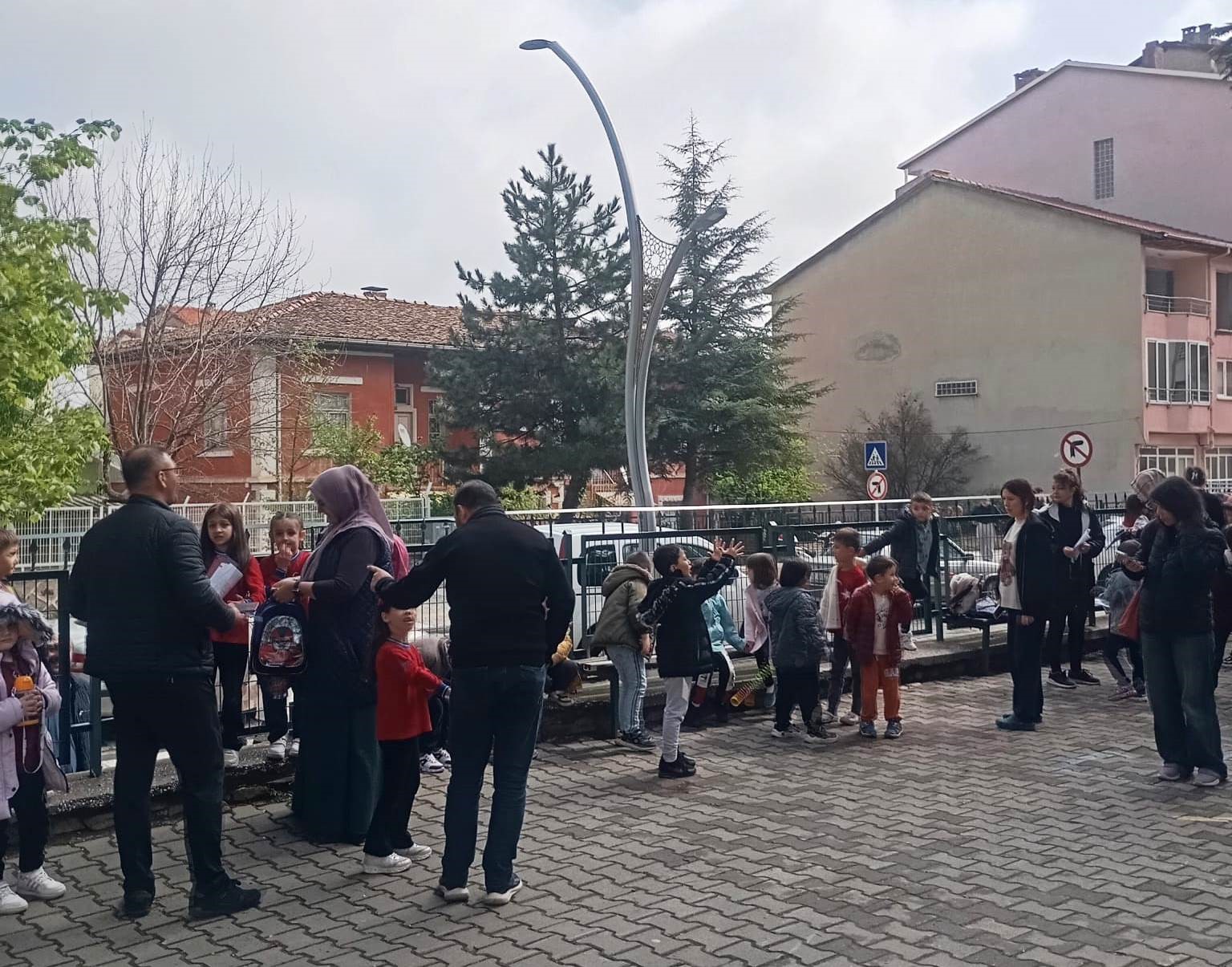 Kütahya'da 4.6 Şiddetinde Deprem