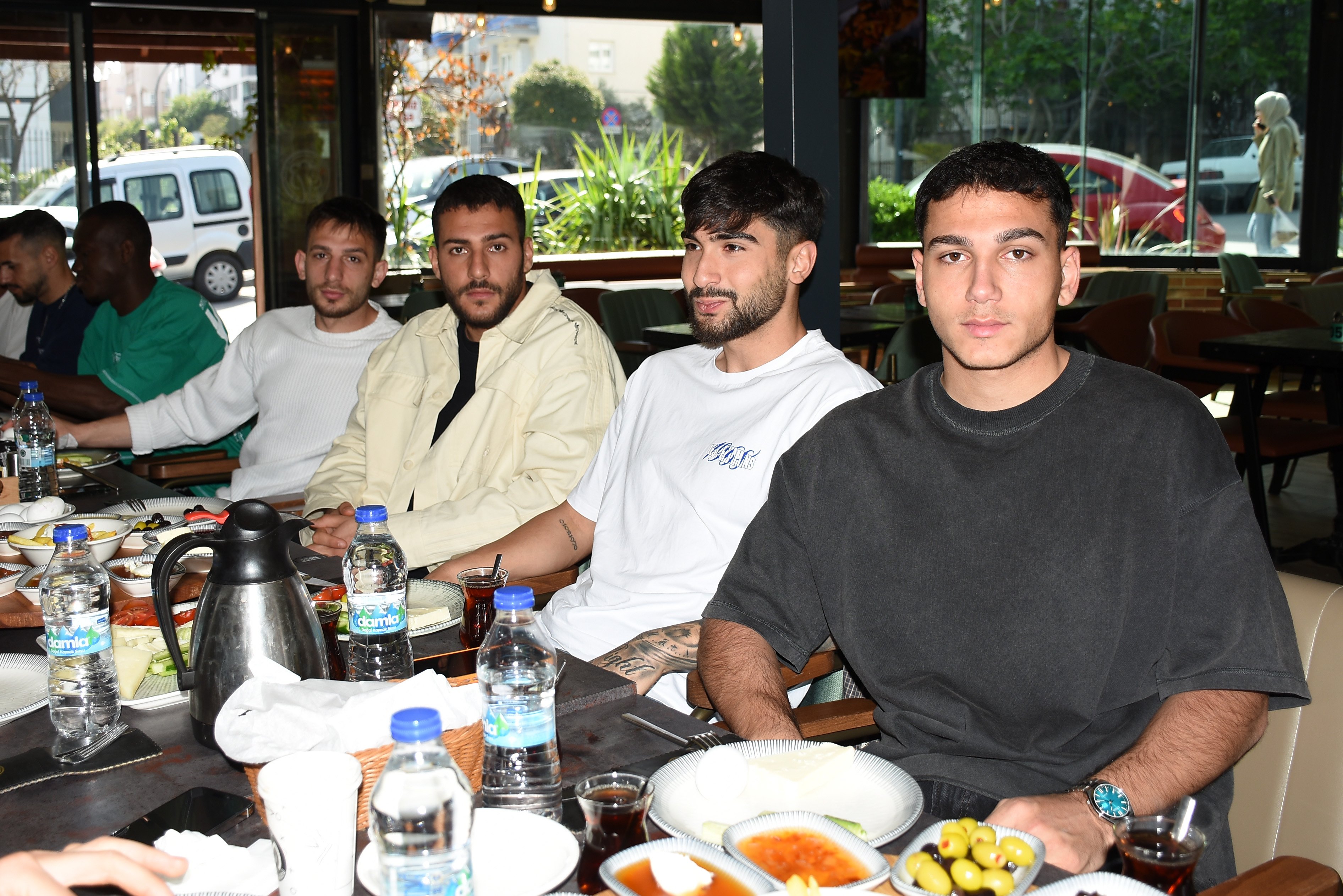 Manisa Fk’dan Maç Öncesi Motivasyon Kahvaltısı (1)