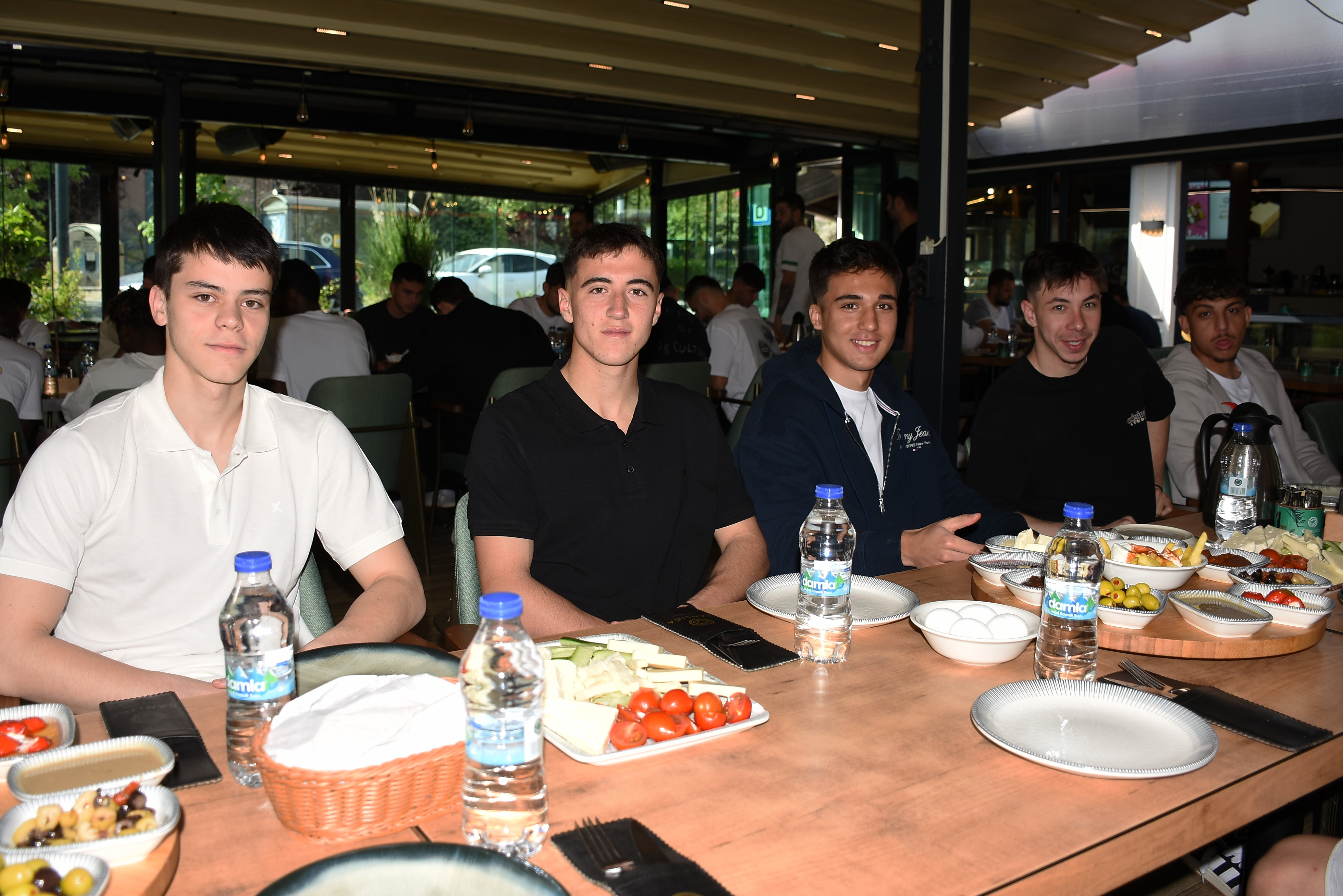 Manisa Fk’dan Maç Öncesi Motivasyon Kahvaltısı (3)