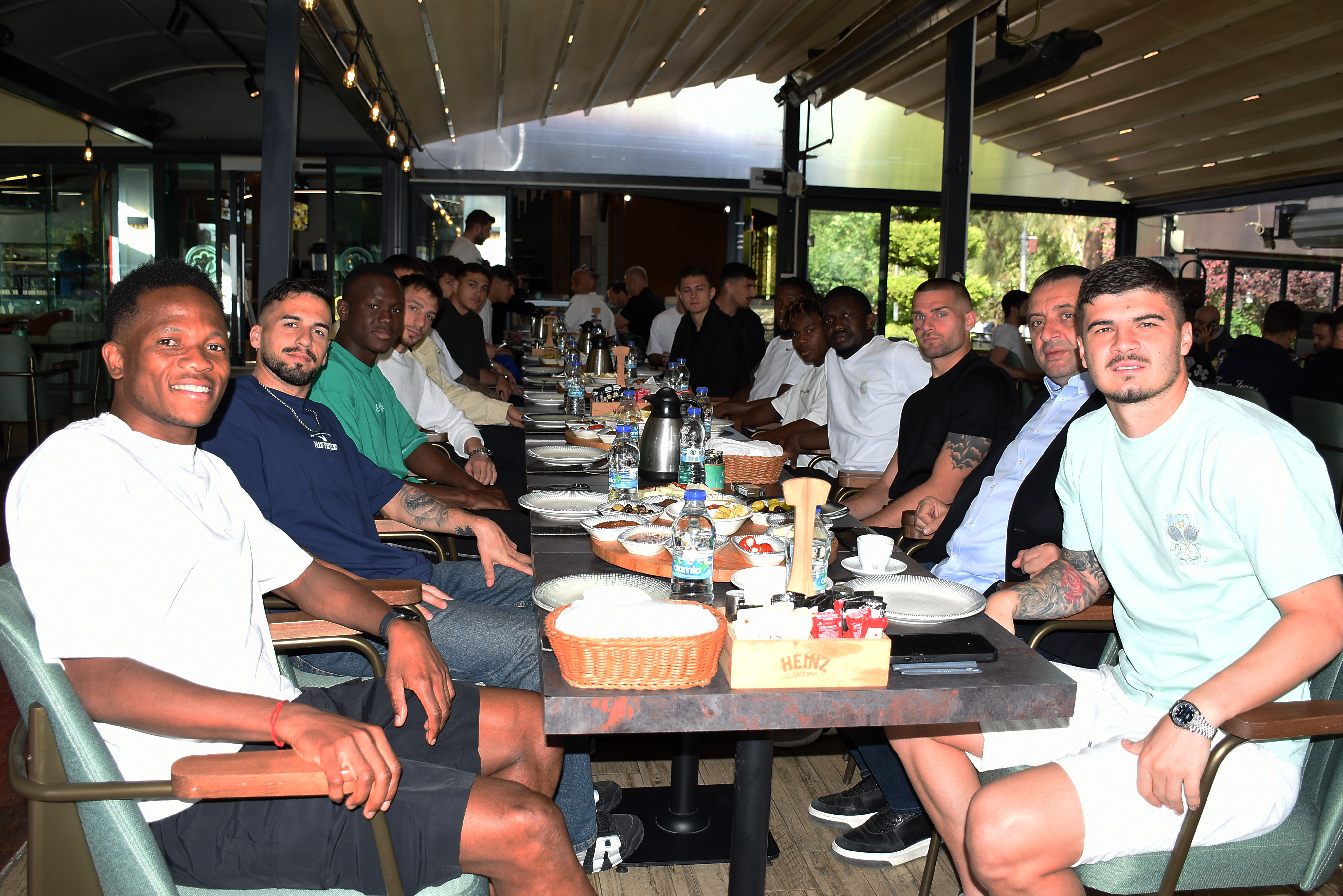 Manisa Fk’dan Maç Öncesi Motivasyon Kahvaltısı (5)