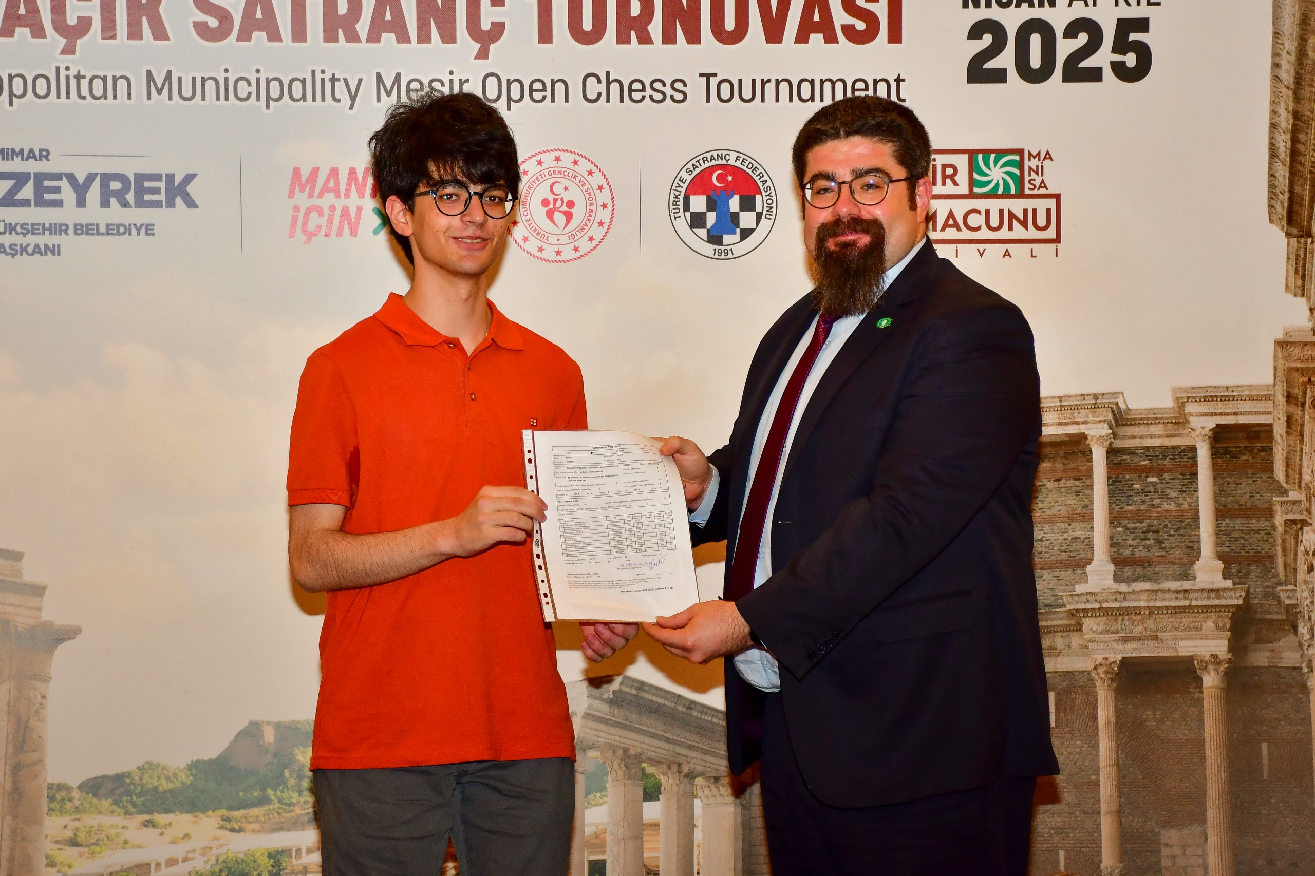 Manisa Mesir Uluslararası Açık Satranç Turnuvası’nda Şampiyon Belli Oldu (9)