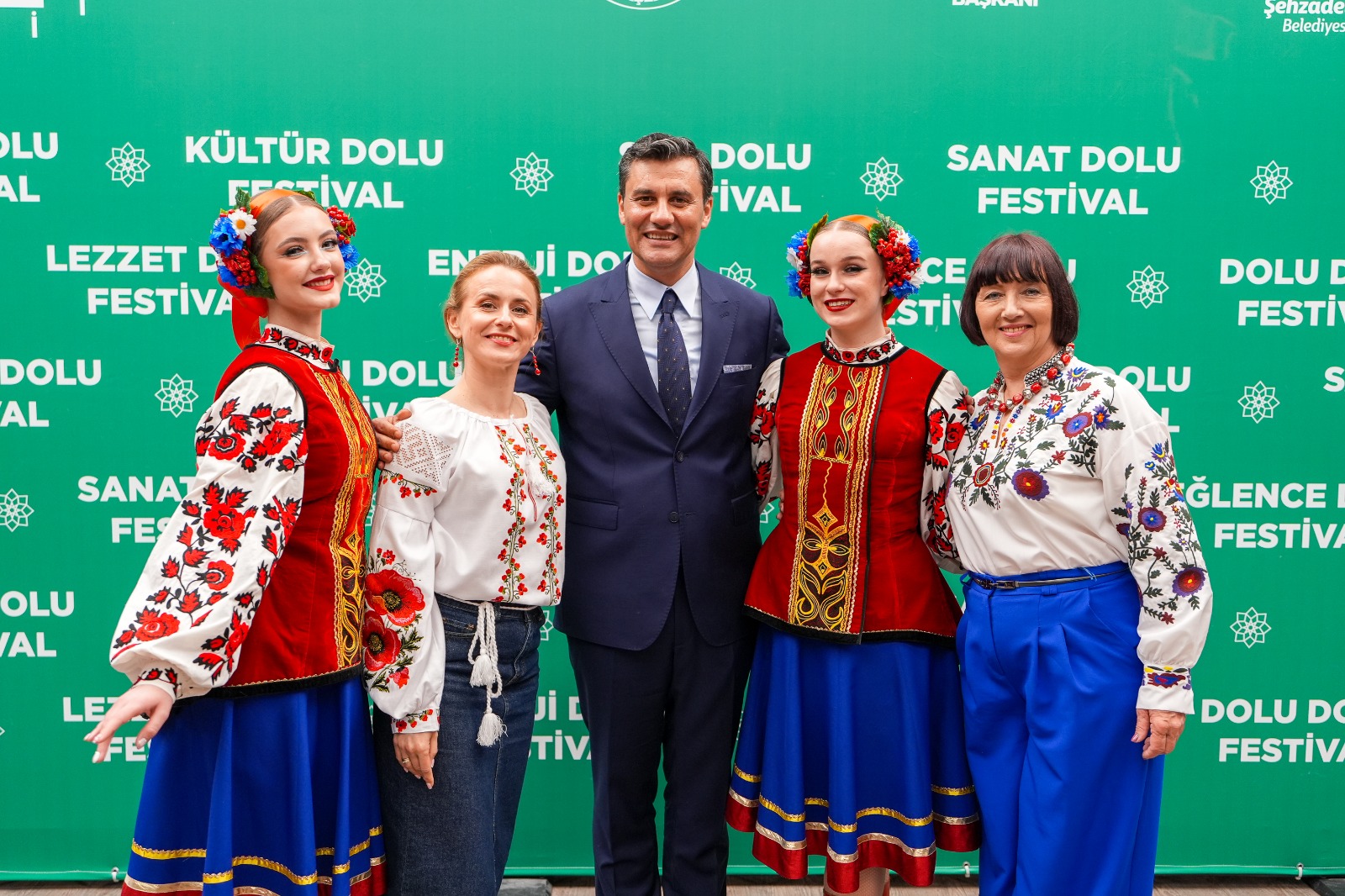 Mesir Macunu Festivali’nde Kültürler Arası Dostluk Pekişti (6)