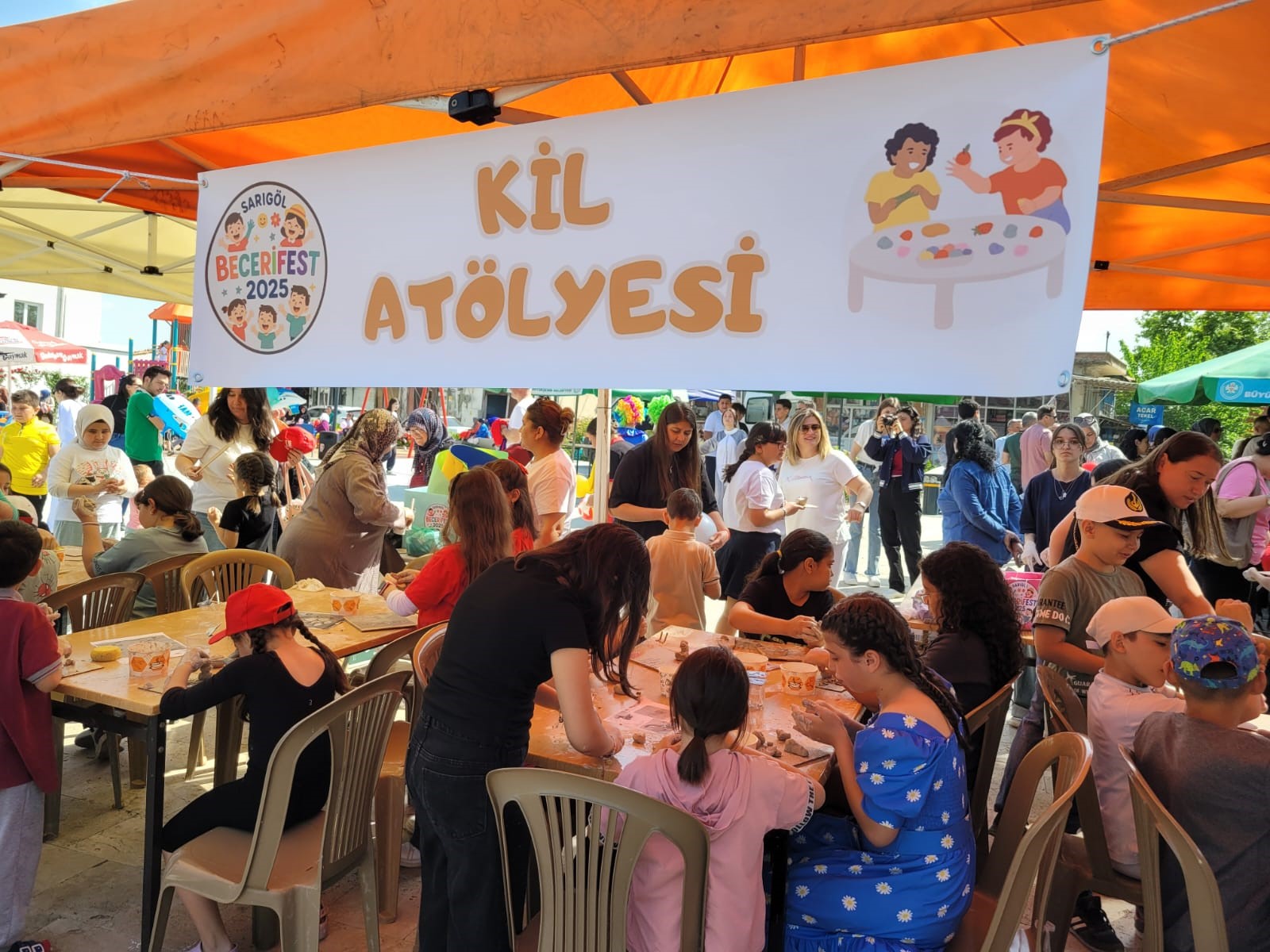 Sarıgöl’de Ilk Kez Becerifest Çocuk Şenliği Düzenlendi (4)