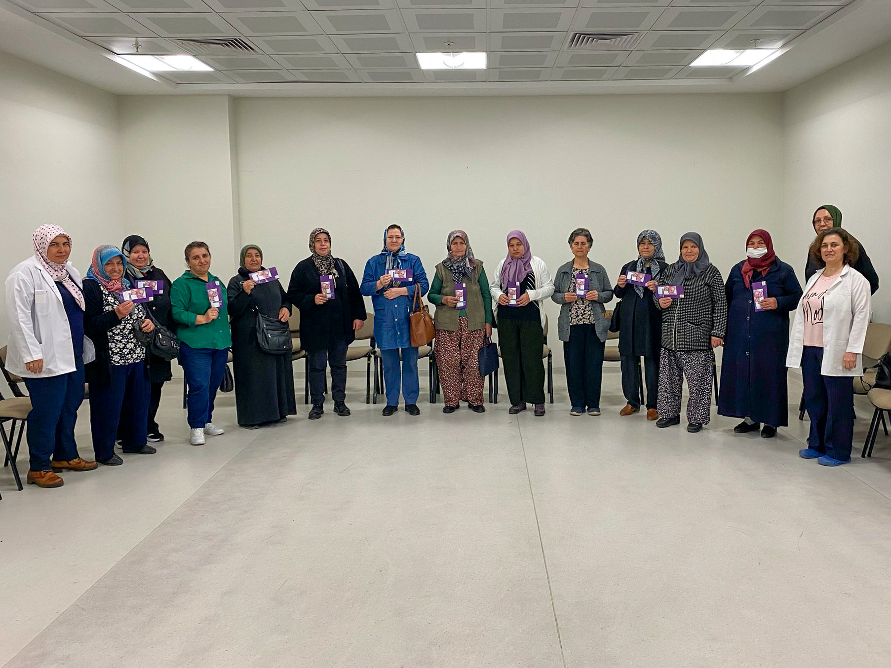 Yunusemreli Kadınlar Kanser Taramasında Buluştu Erken Teşhis Hayat Kurtarıyor