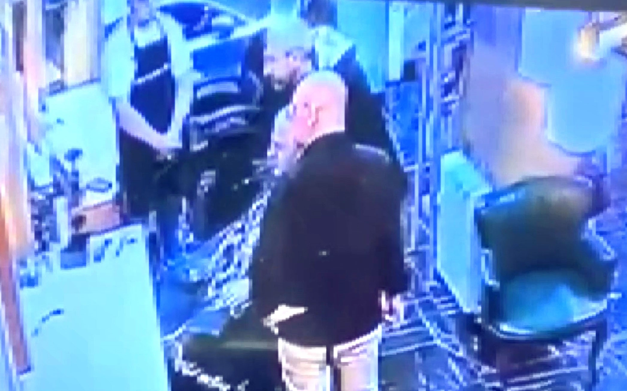 Berberde Kanlı Hesaplaşma Kardeşini Tıraş Sırasında Vurdu (4)