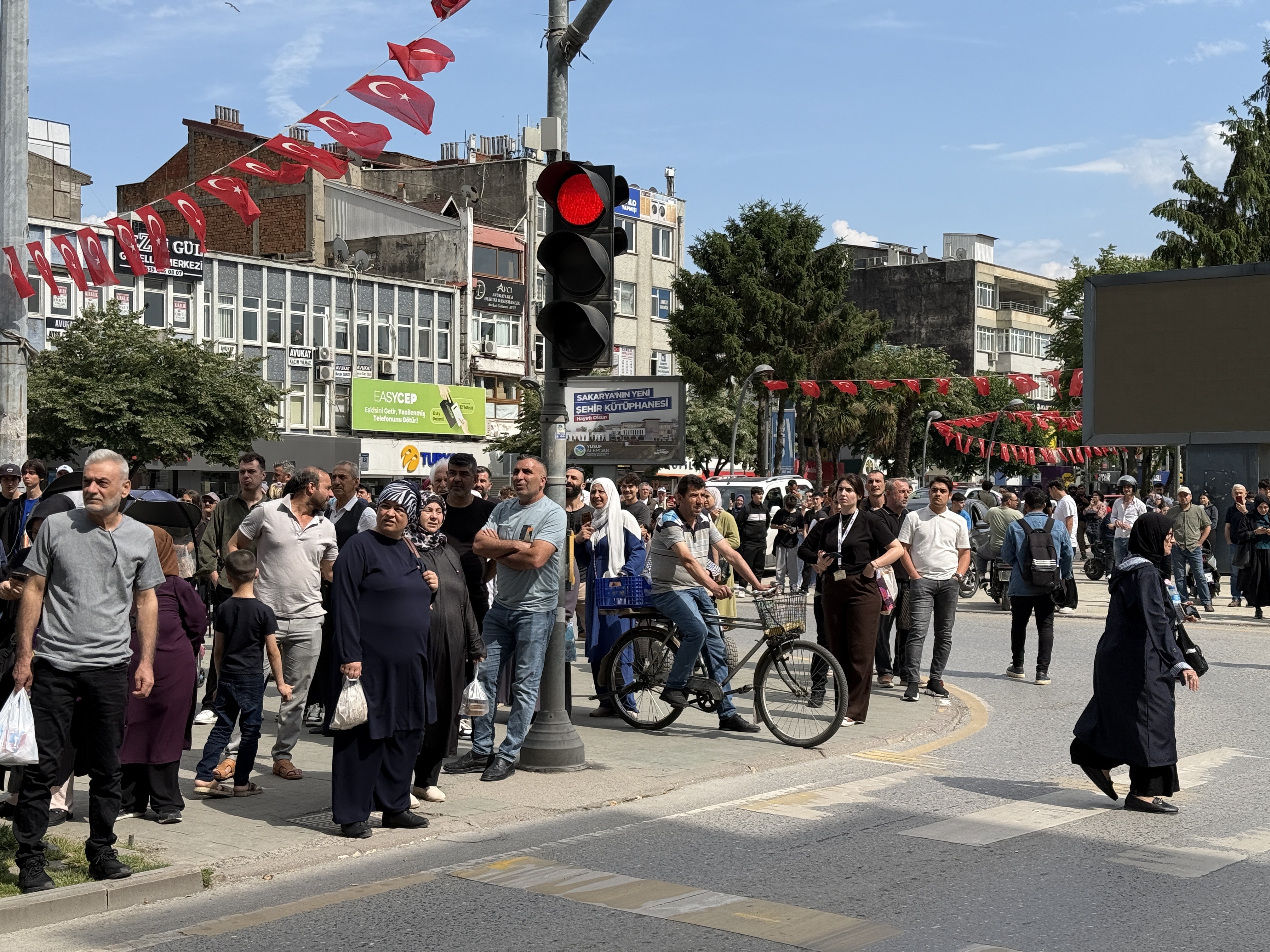 Film Değil, Gerçek! Şehir Şehir Gezip 100 Kez Denedi (3)
