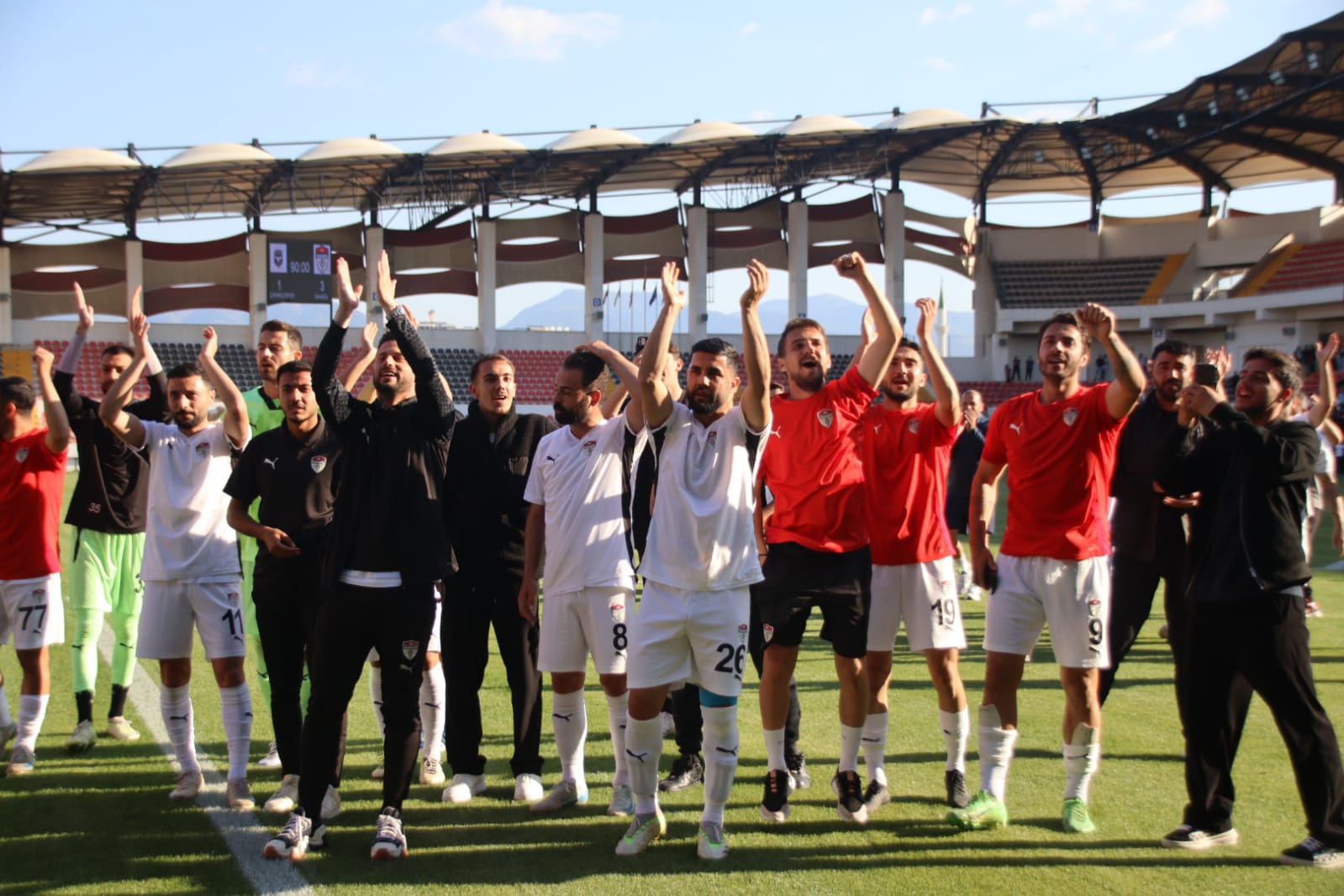 Mani̇saspor 45 (4)
