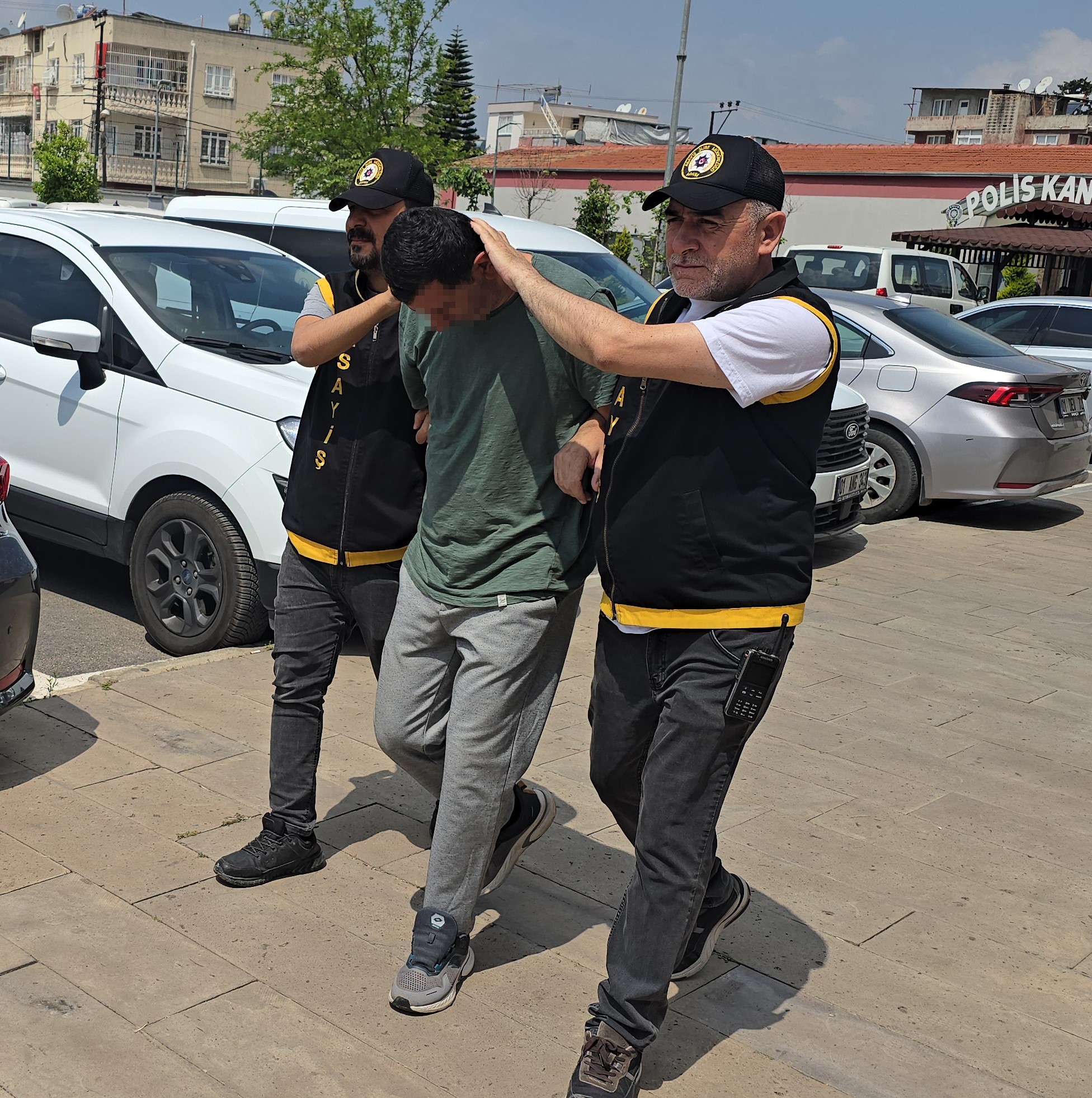 Şok Eden Düğün Hırsızlığı, Pasta Yedi, 100 Bin Tl'yi Götürdü! (2)