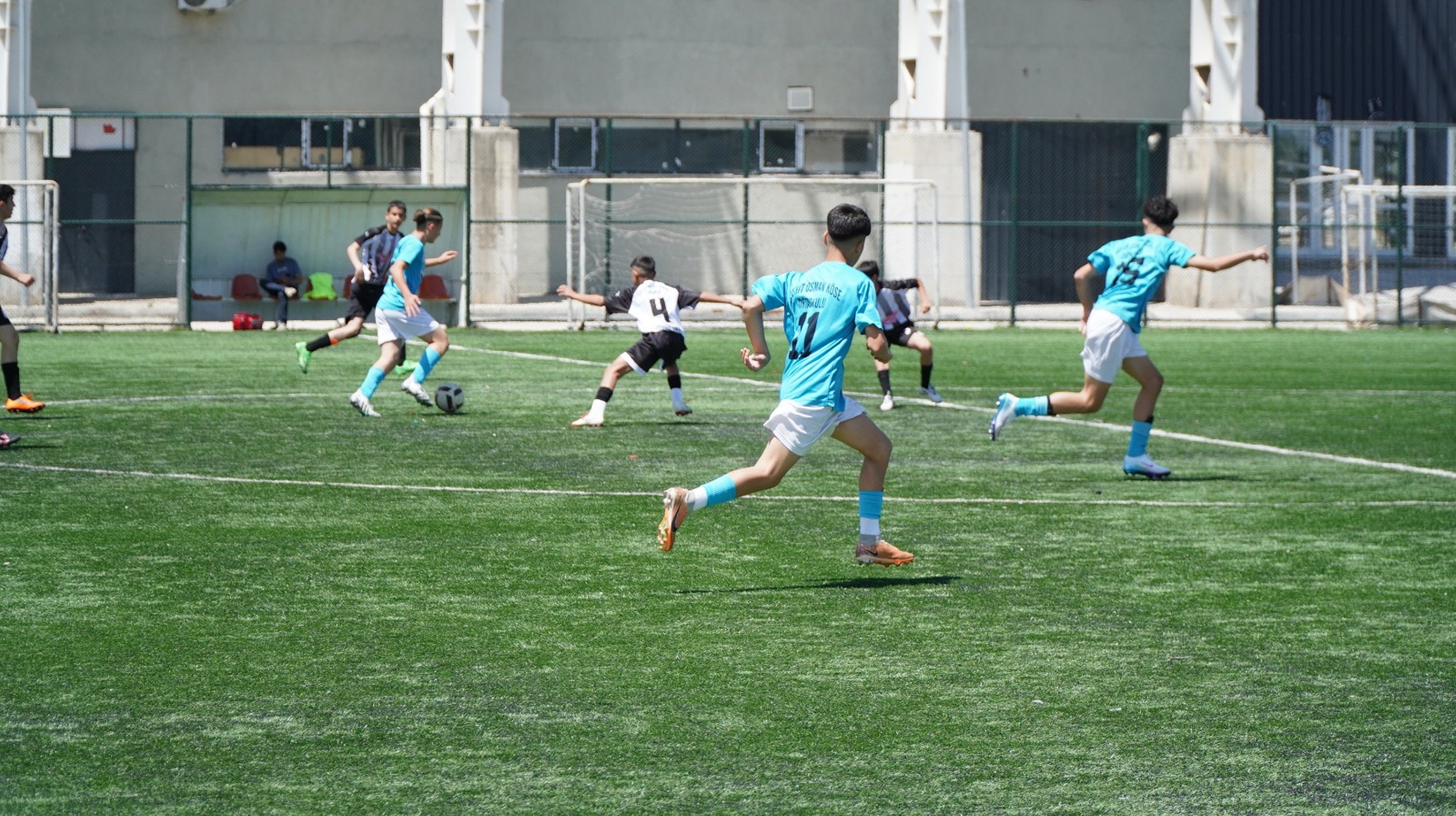 Okul Sporları Futbol Yıldızlar Türkiye Yarı Finalleri Manisa’da Başladı (2)