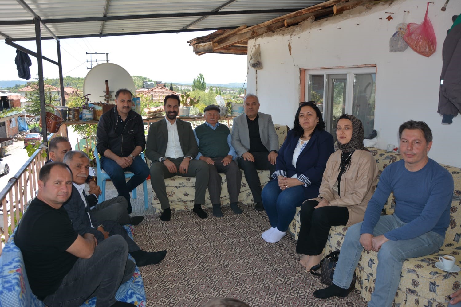Arınç’tan Anlamlı Ziyaret (2)