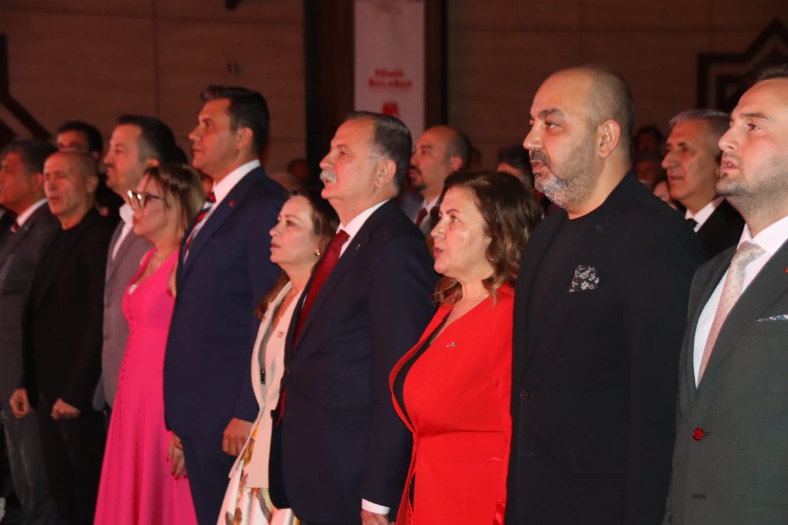 “Bu Umudun Sonunda İktidar Var” (9)