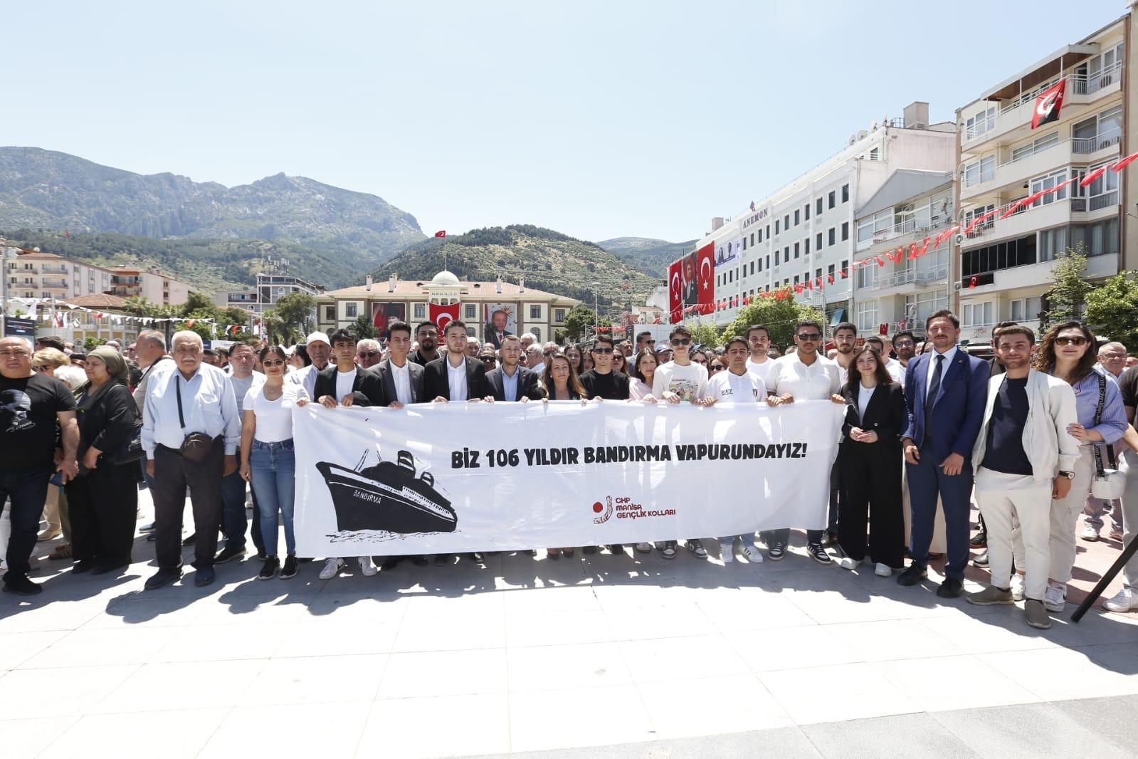 Manisa’da 19 Mayıs Coşkusu Chp’den Cumhuriyet Meydanı’nda Anlamlı Tören (2)