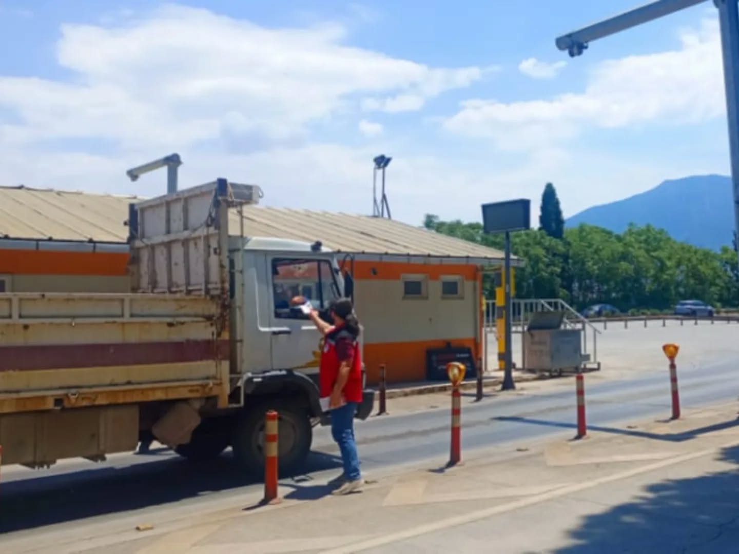 Manisa’da Kurbanlık Sevkiyatlarına Sıkı Denetim Aşısız Ve Belgesiz Hayvanlara Geçit Yok (6)