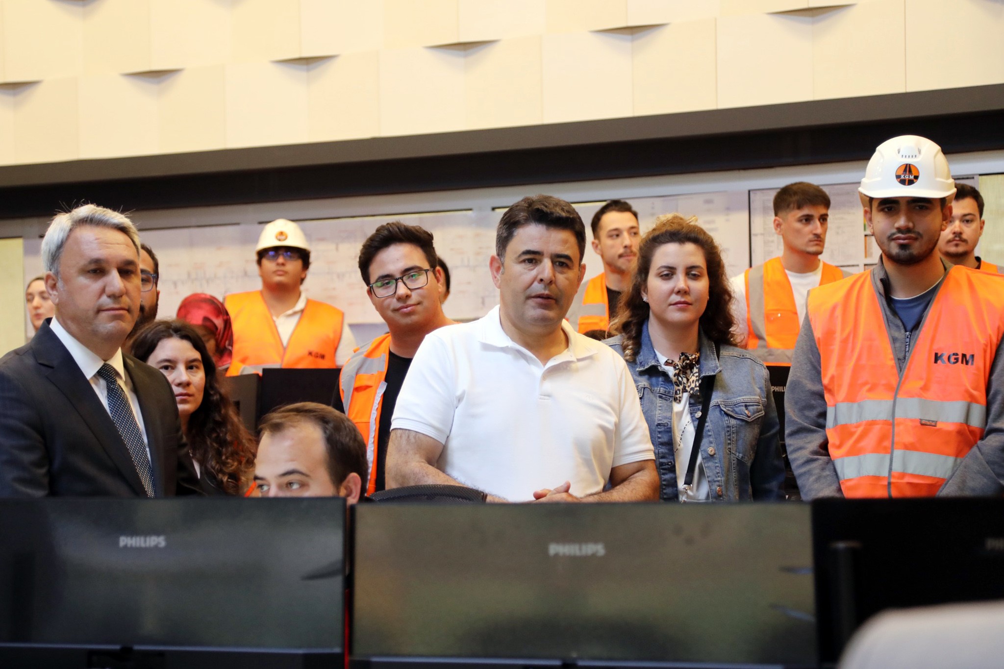 Mcbü İnşaat Mühendi̇sli̇ği̇ Öğrenci̇leri̇nden (4)