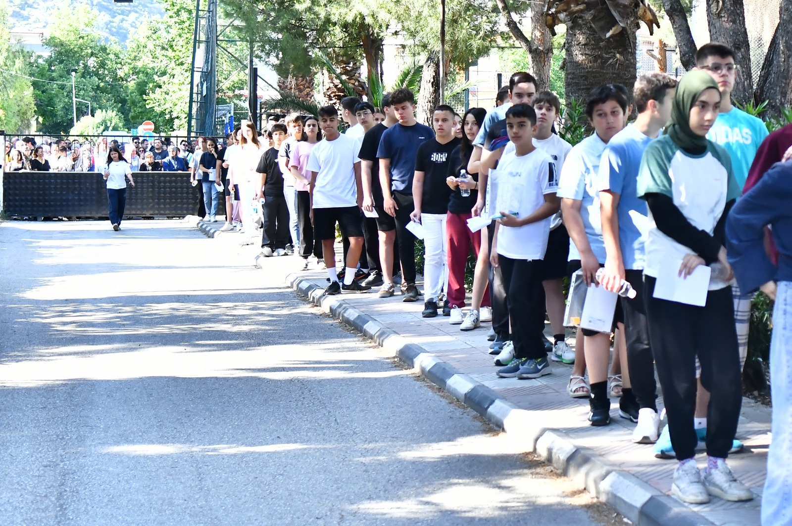 Manisa’da 16 Bin 47 Öğrenci Lgs'ye Girdi (4)