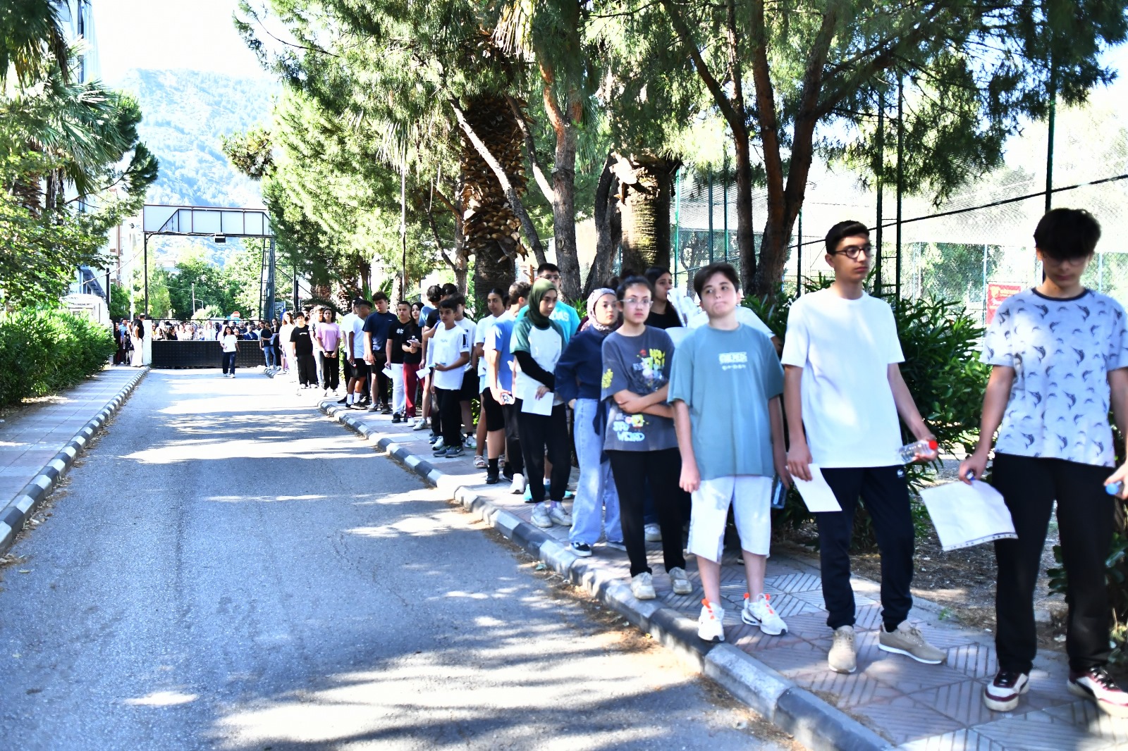 Manisa’da 16 Bin 47 Öğrenci Lgs'ye Girdi (7)
