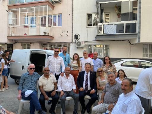 Teyfikiye Mahallesi’nde Ferdi Zeyrek Için Aşure Hayrı (5)
