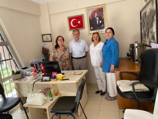 Teyfikiye Mahallesi’nde Ferdi Zeyrek Için Aşure Hayrı (8)
