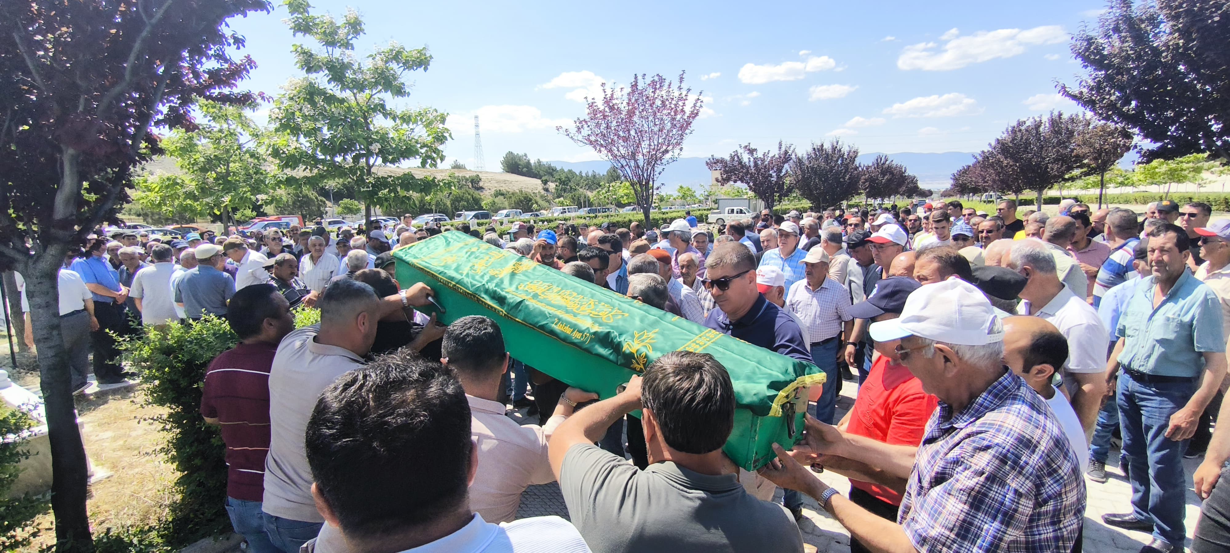 Evine Gidip Tartıştığı Kadını Bıçaklayarak Katletti (3)