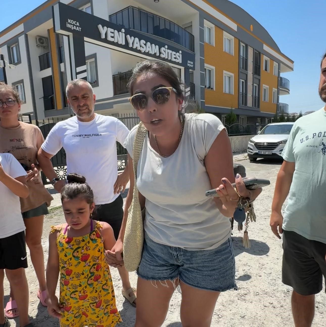Habere Giden Gazeteciler Haber Oldu Polisin Gözü Önünde Gazeteciler Gaspa Uğradı (3)