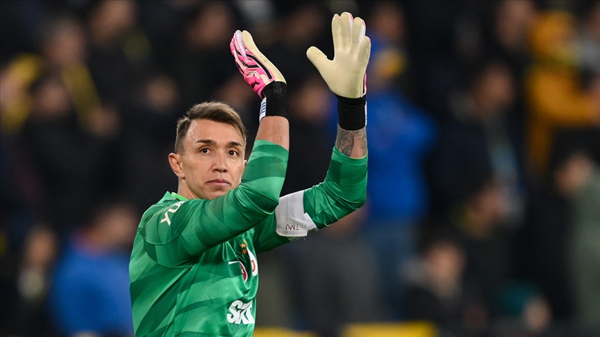 Herkes Bekliyordu, Karar Verildi Fernando Muslera’nın Yeni Takımı Belli Oldu! (3)