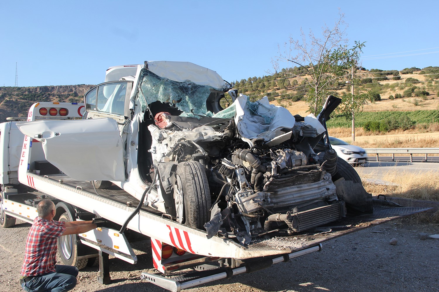 Kula’da Feci Kaza Baba Ve 3 Çocuğu Hayatını Kaybetti (2)