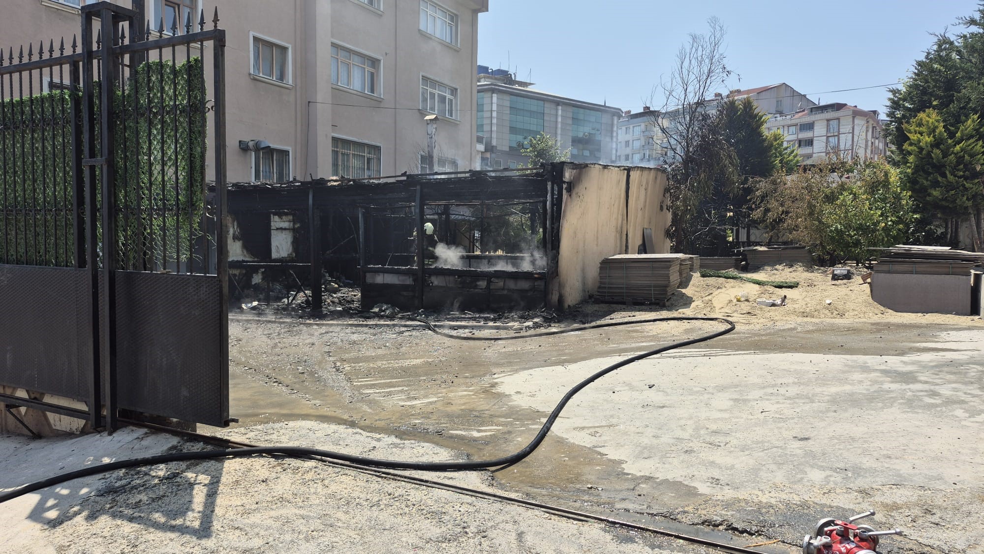 Öğrenci Yurdunda Korkutan Yangın (1)