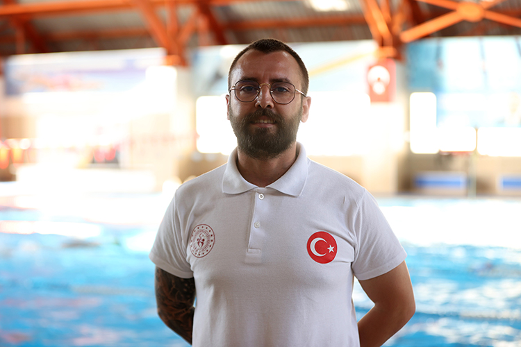 Milli Yüzücü Derin Çelikkanat Dünya Şampiyonu Olmak Için Çalışıyor4