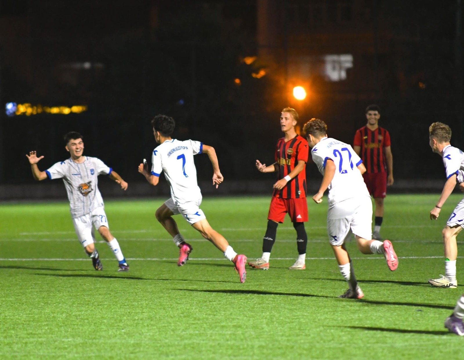 Yunusemre’nin U17 Takımı İzmir’de Tarih Yazdı! (5)