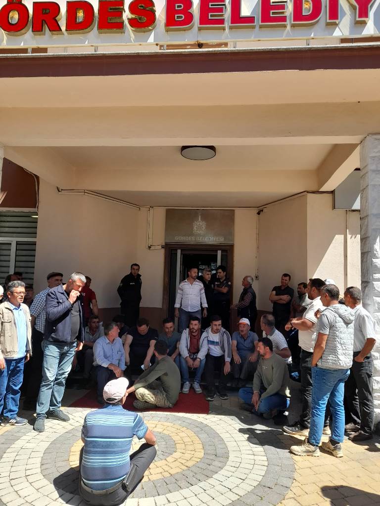 Barajdan Su Akmadı, Öfke Taştı Gördes’te Gergin Anlar (1)-1