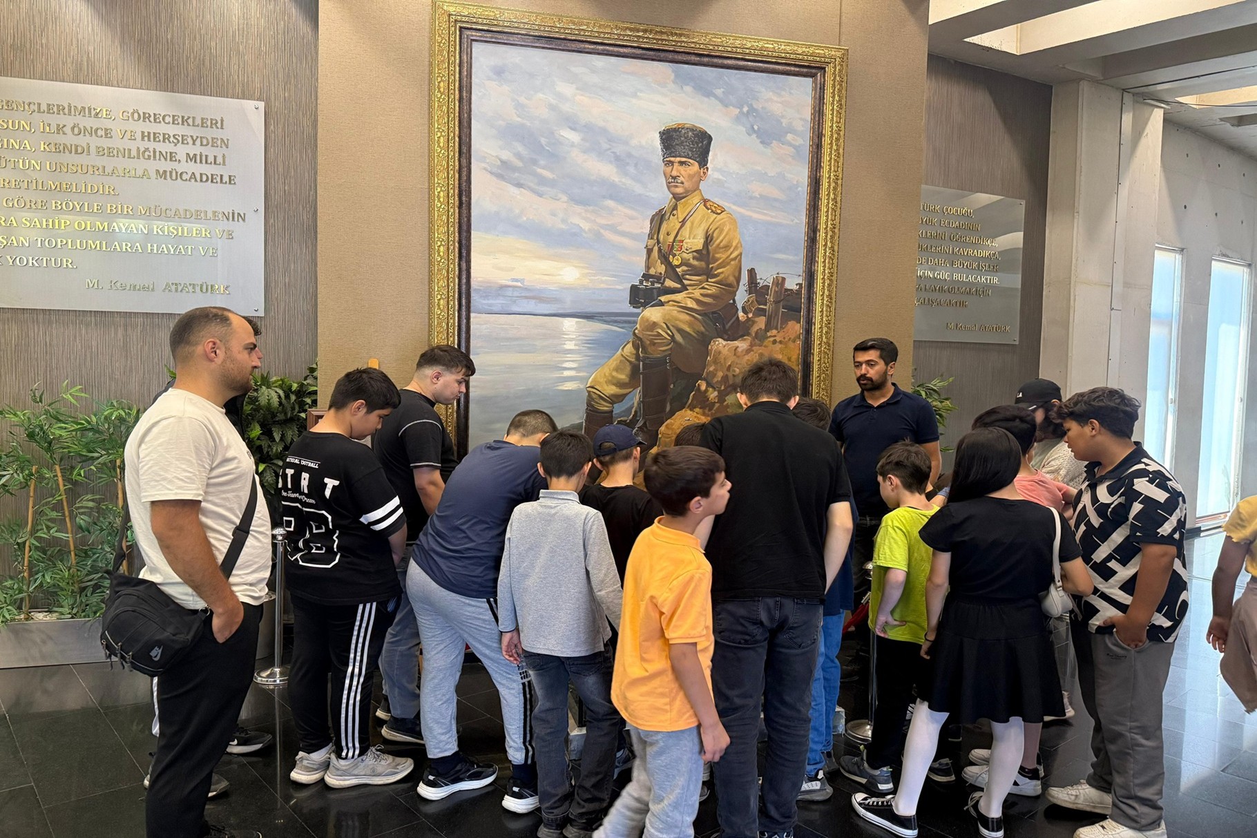 Mani̇sa Şehzadeler Çocuk (2)