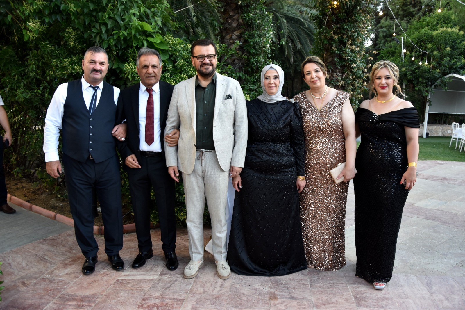 Manisa’da Unutulmaz Nikah Töreni Başkan Balaban Kıydı, Arınç Takdim Etti (10)