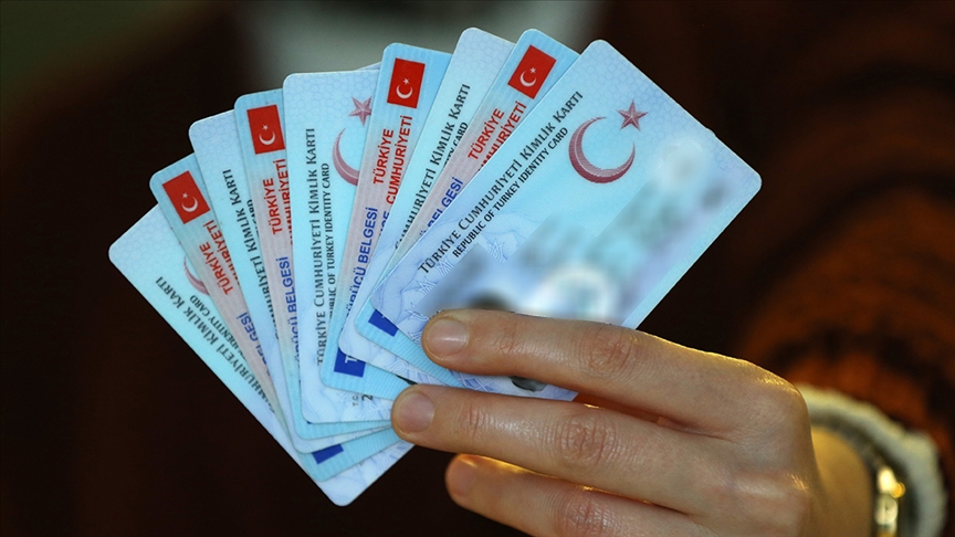 Ehliyet Yenileme Son Tarihi! Eski Tip Ehliyetler Ne Zaman Yenilenecek (3)