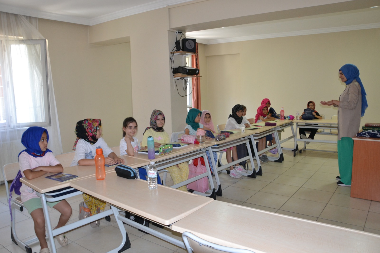 İlim Yayma Cemiyeti Manisa’da Yaz Okulu Öğrencilerden Leman Dergisi’ne Salavatlı Tepki (1)