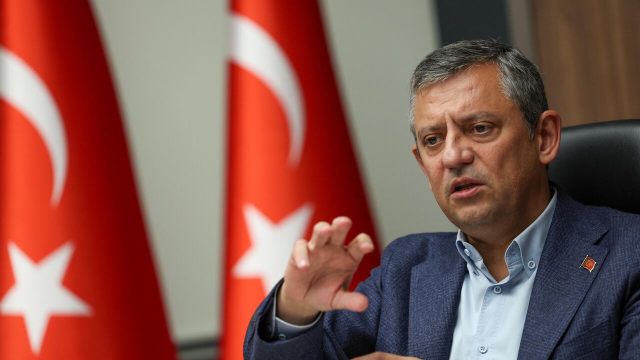 Baybatur’dan Özgür Özel’e Sert Tepki “Bu Ülke Sokakla Yönetilmez”-2